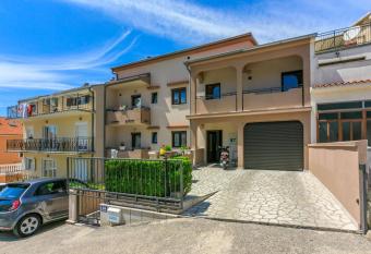 Apartment Milojka has Balcony rooms