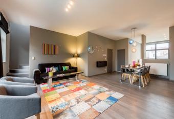 Schuman Residence - EU Quarter has Balcony rooms