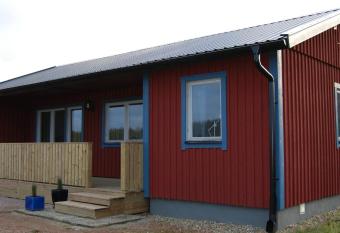 Bjurmang  rden Recycled Glass Design has Balcony rooms