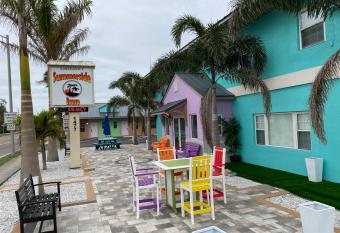 Summerside Inn,clearwater belleair allows 18 year olds to book a room