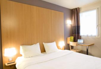 B&B HOTEL Montpellier 2 allows 18 year olds to book a room