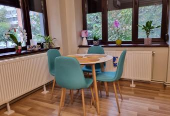 City Inn Premium Apartment allows 18 year olds to book a room