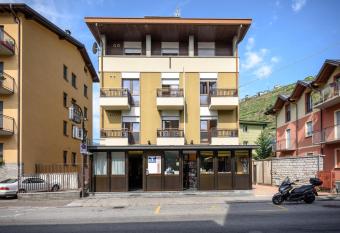 Hotel Schenatti has Balcony rooms