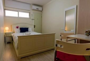 Zimmer Ba Ir has Balcony rooms