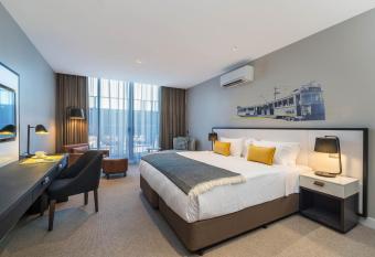 Peppers Docklands has Balcony rooms