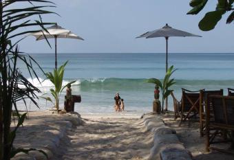 JJ Beach Resort & JJ Seafood has Smoking/Balcony rooms