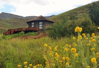 Amanzi Empilo Bungalow has Balcony rooms