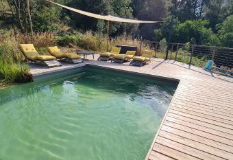 G  te du Puy has Balcony rooms