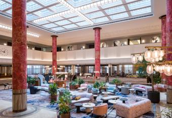 Kimpton Margot Sydney, an IHG Hotel allows 18 year olds to book a room