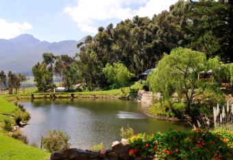 MontMartre Chalets, BnB & Venue has Balcony rooms
