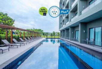 Sugar Marina Hotel -AVIATOR- Phuket Airport - SHA Extra Plus has Balcony rooms