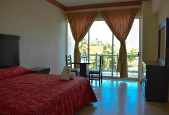 Hotel RRU Diamante has Balcony rooms