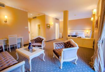 Lot Boutique Hotel by Hotels and Preference allows 18 year olds to book a room