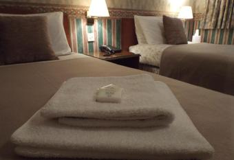 The Dundonnell Hotel allows 18 year olds to book a room