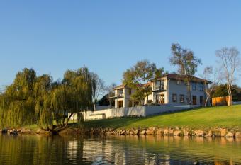 Rus & Vrede on Vaal allows 18 year olds to book a room