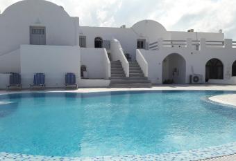 Villa Iliovasilema Santorini has Balcony rooms