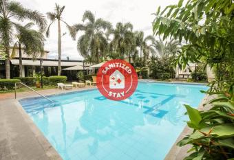 Hotel Euroasia By BLUEBOOKERS allows 18 year olds to book a room