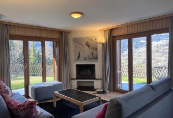 Greppons MOUNTAIN & RESTFUL apartments by Alpvision R  sidences has Balcony rooms