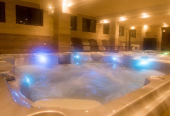 Park Hotel Asenevtsi has Balcony rooms