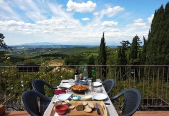Agriturismo Le Case di San Vivaldo has Balcony rooms