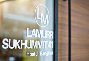Lamurr Sukhumvit 41 has Balcony rooms