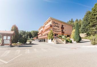 H  tel-Restaurant Bois Joly has Balcony rooms
