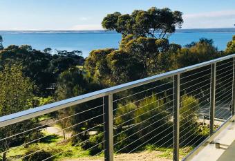 Sunrise on Falie Seaview Eco Accommodation has Balcony rooms