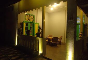 Jasmine Heritage Homestay has Balcony rooms