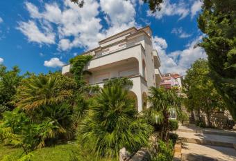 Apartments Vanessa has Balcony rooms