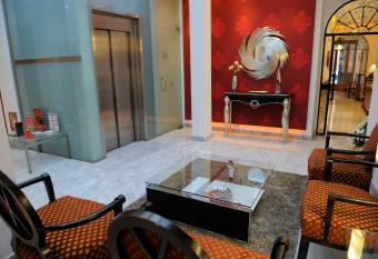 Hotel Goya has Balcony rooms