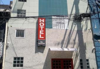 HOTEL PAULISTANO Parque Anhembi allows 18 year olds to book a room