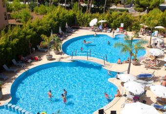 JS Alcudi-Mar has Balcony rooms