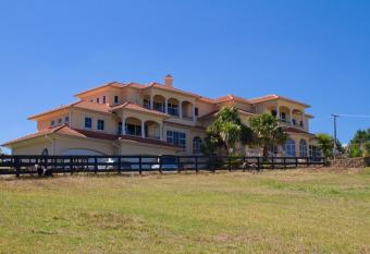 Rua Resort allows 18 year olds to book a room