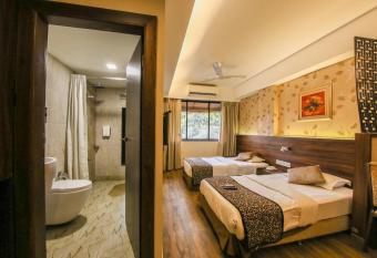 Hotel Maharana Inn Chembur allows 18 year olds to book a room