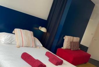 Studio Peralta has Balcony rooms