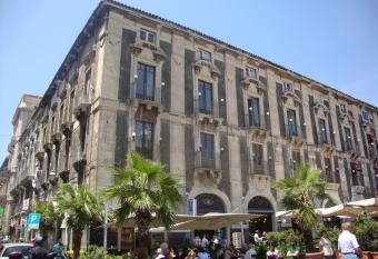 Tre Stelle al Duomo has Balcony rooms