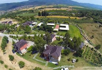 Ktima Papadopoulou has Balcony rooms