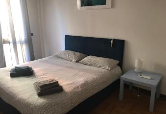 Apartment Albertina has Balcony rooms