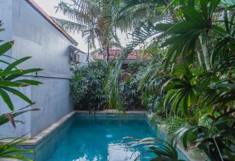 Sadana Bali Guesthouse has Balcony rooms