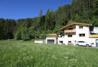 Appart Loreen has Balcony rooms