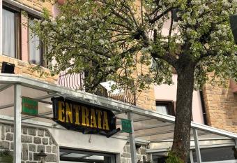 Hotel Iscla has Balcony rooms
