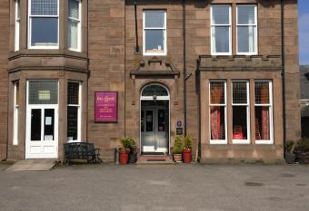 Belvedere Guest House allows 18 year olds to book a room