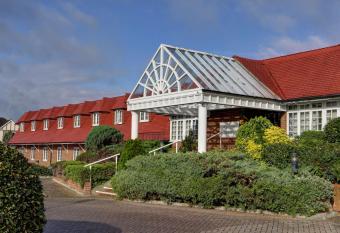 Best Western Reading Calcot Hotel allows 18 year olds to book a room