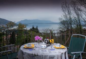 Casa Adriana has Balcony rooms