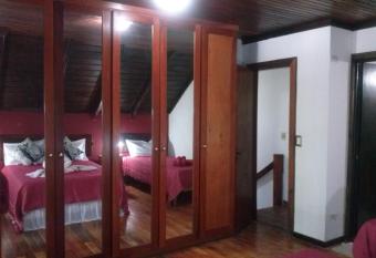 Petit Hotel Caraguata has Balcony rooms