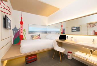 Yaas Hotel Dakar Almadies allows 18 year olds to book a room