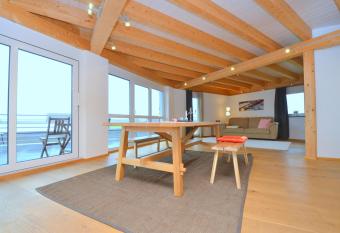 Businessapart Stuttgart has Balcony rooms