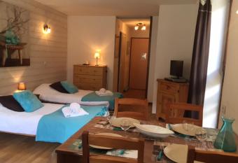 Residence Cybele  has Balcony rooms