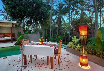 Anusara Luxury Villas allows 18 year olds to book a room