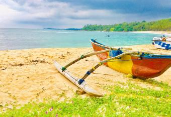 Sea Breeze Garden has Smoking/Balcony rooms